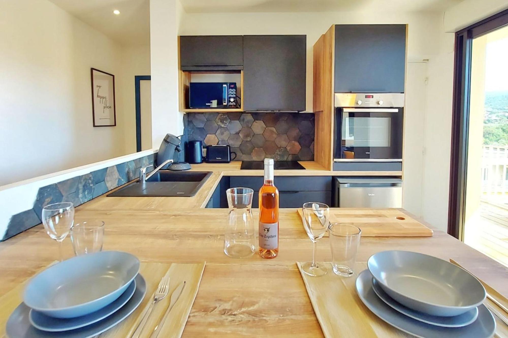Apartment Marlene - Terrace Free Parking - By Tgb *