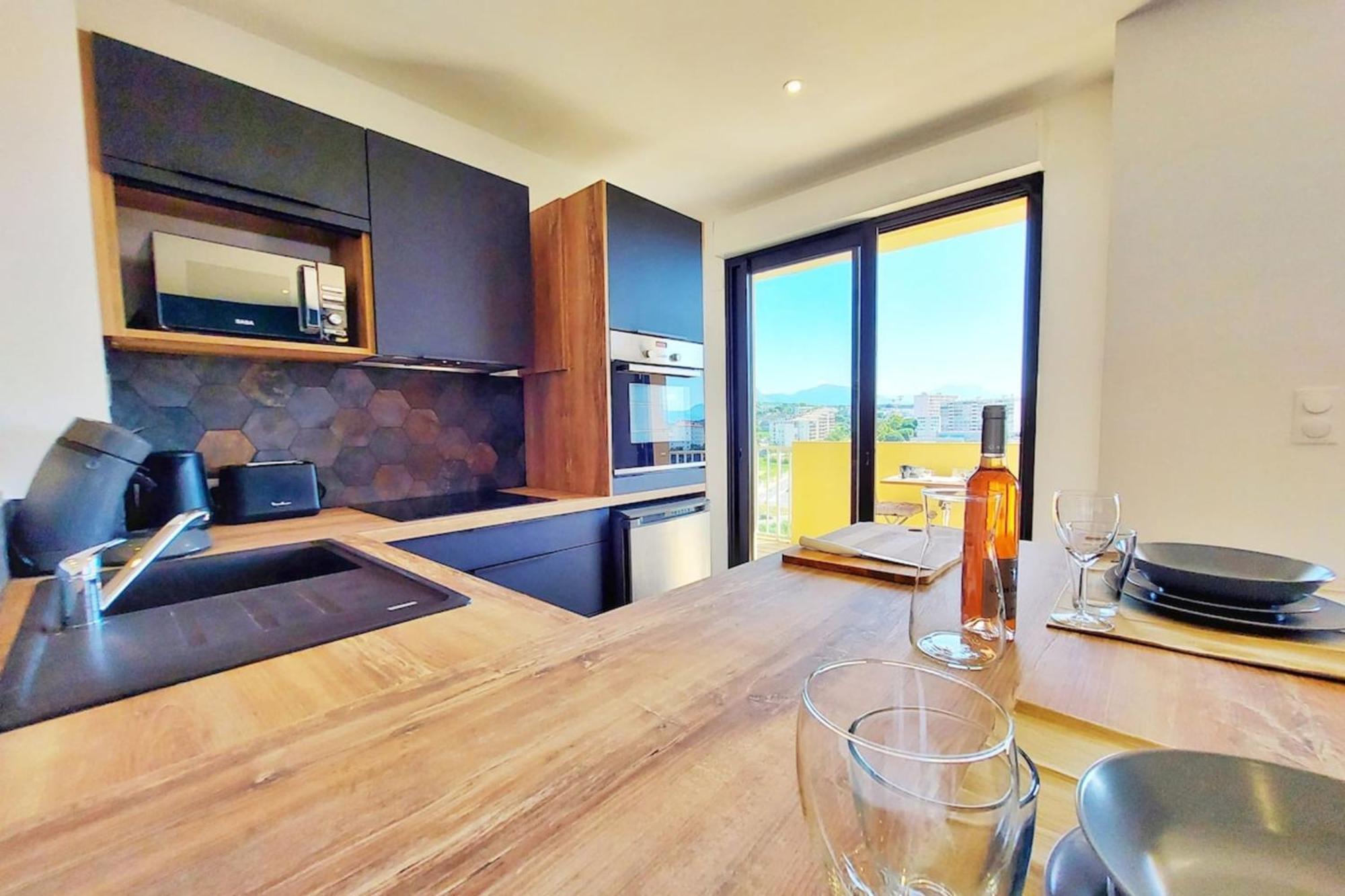 Apartment Marlene - Terrace Free Parking - By Tgb Ajaccio (Corsica)